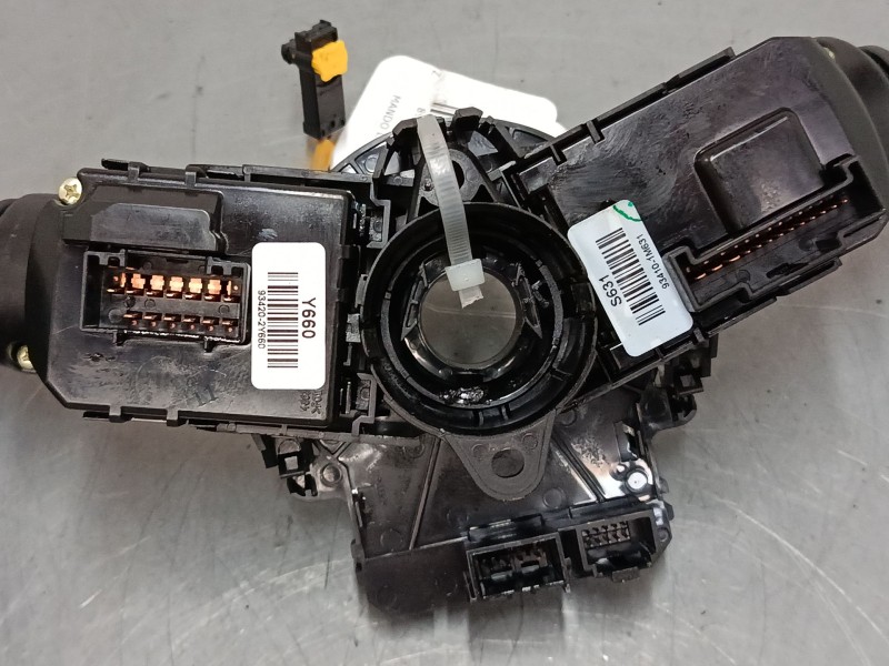 Recambio de mando luces para hyundai ix35 (lm, el, elh) 1.7 crdi referencia OEM IAM   