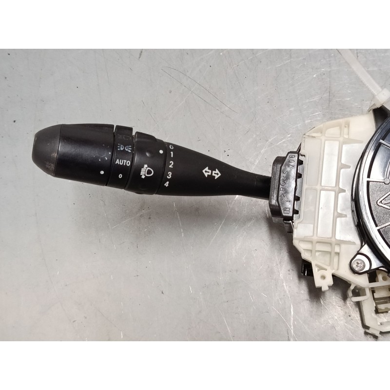 Recambio de mando luces para mitsubishi colt vi (z3_a, z2_a) 1.3 (z21a) referencia OEM IAM 8600A334XA  