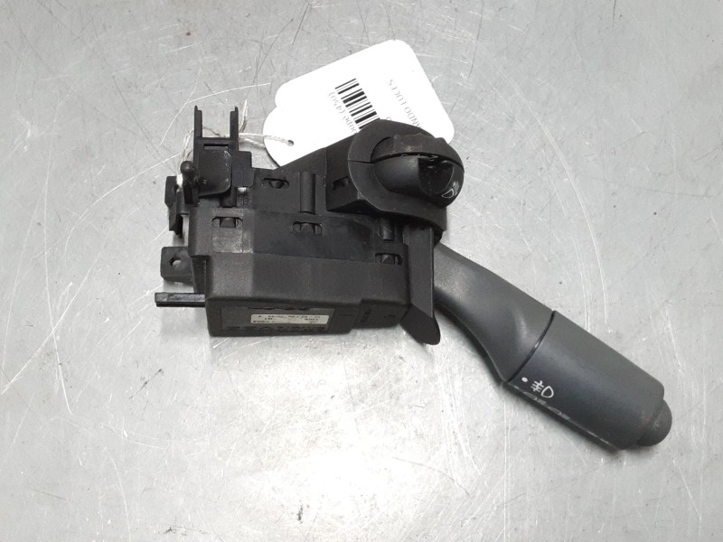 Recambio de mando luces para smart fortwo coupé (450) 0.7 (450.352, 450.332) referencia OEM IAM   