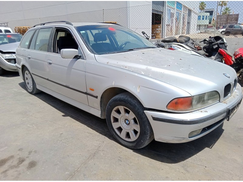 bmw 5 touring (e39) del año 1999