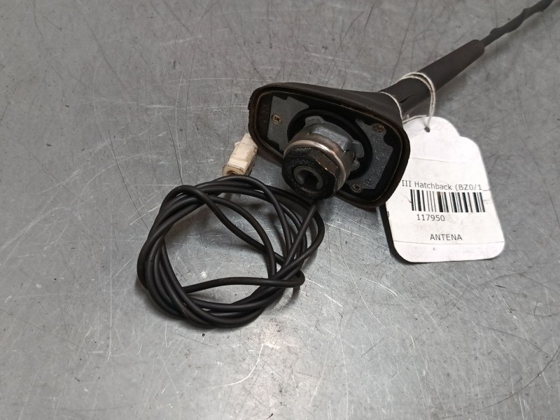 Recambio de antena para renault megane iii hatchback (bz0/1_, b3_) 1.6 16v (bz0h) referencia OEM IAM   