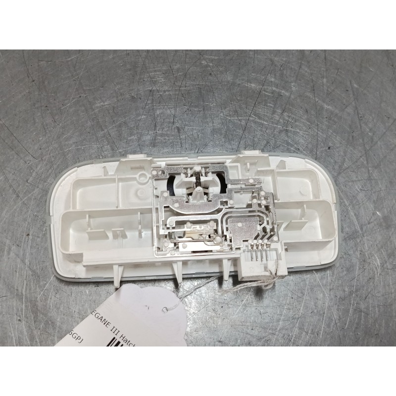 Recambio de luz interior delantera para renault megane iii hatchback (bz0/1_, b3_) 1.6 16v (bz0h) referencia OEM IAM   