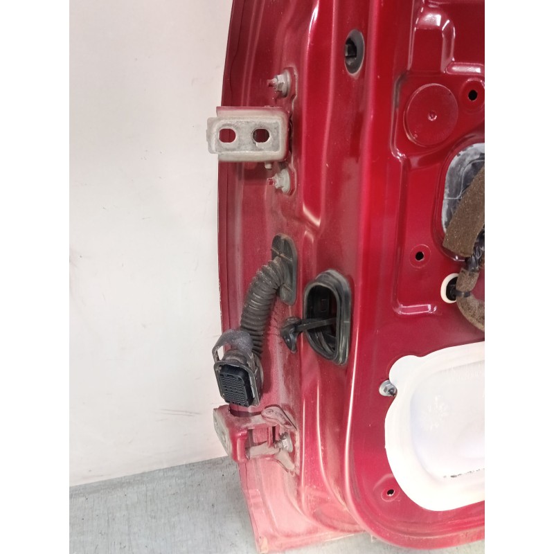 Recambio de puerta delantera derecha para renault megane iii hatchback (bz0/1_, b3_) 1.6 16v (bz0h) referencia OEM IAM   