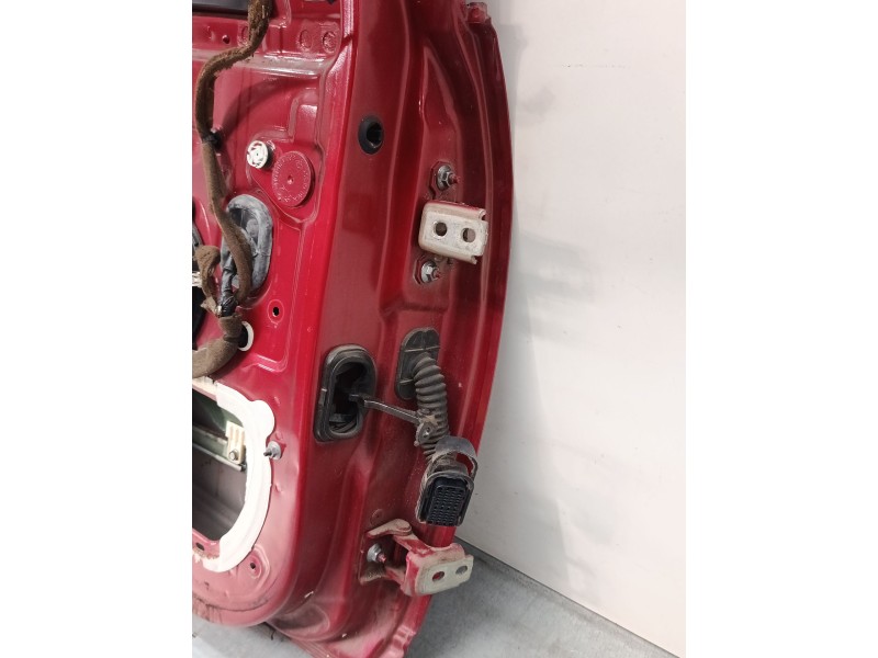 Recambio de puerta delantera izquierda para renault megane iii hatchback (bz0/1_, b3_) 1.6 16v (bz0h) referencia OEM IAM   