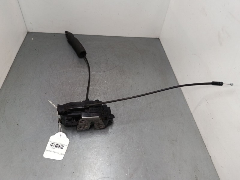 Recambio de cerradura puerta trasera izquierda para renault megane iii hatchback (bz0/1_, b3_) 1.6 16v (bz0h) referencia OEM IAM