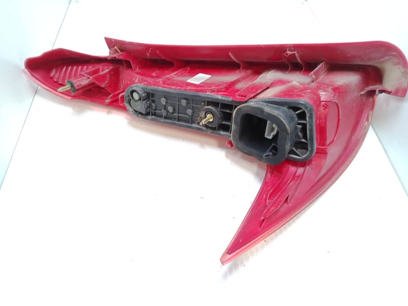 Recambio de piloto trasero derecho para peugeot 206 sw (2e/k) 1.4 hdi referencia OEM IAM   