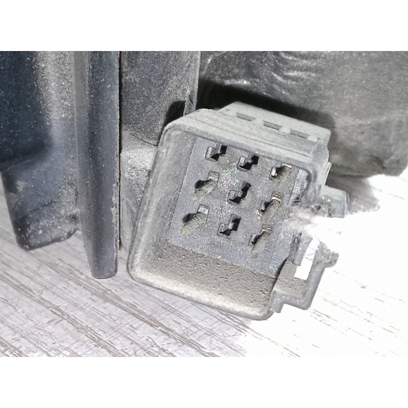 Recambio de retrovisor izquierdo para opel omega b (v94) 2.5 dti (f69, m69, p69) referencia OEM IAM    Recambio de retrovisor izquierdo para opel omega b (v94) 2.5 dti (f69, m69, p69) referencia OEM IAM