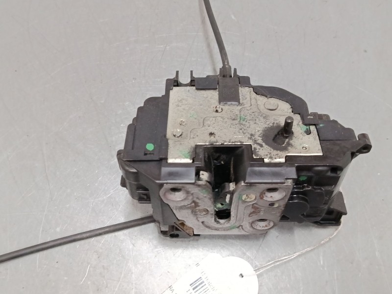 Recambio de cerradura puerta trasera izquierda para renault megane iii hatchback (bz0/1_, b3_) 1.6 16v (bz0h) referencia OEM IAM