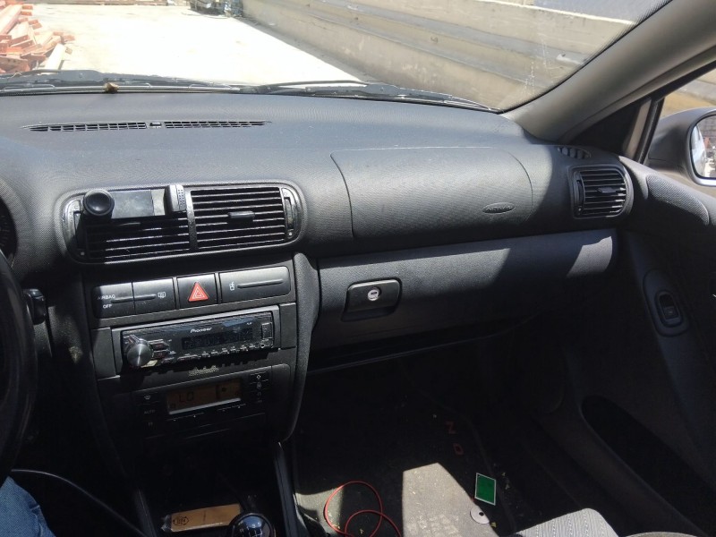 seat leon (1m1) del año 2003