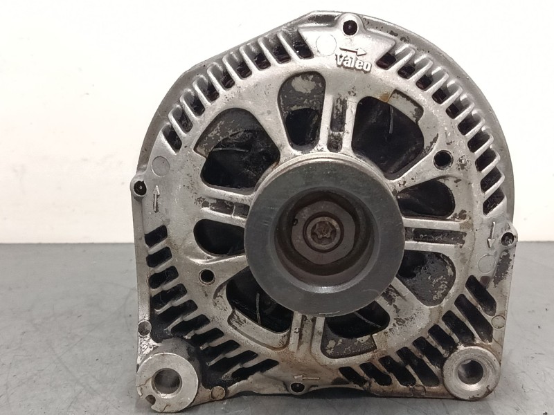 Recambio de alternador para bmw x5 (e53) 3.0 d referencia OEM IAM 0986044841  