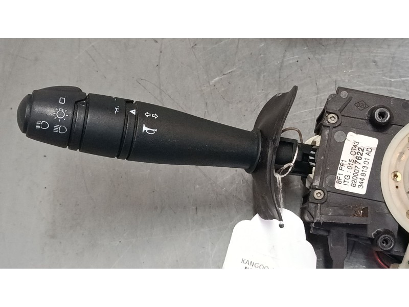 Recambio de mando luces para renault kangoo (kc0/1_) d 65 1.9 (kc0e, kc02, kc0j, kc0n) referencia OEM IAM 8200077622  