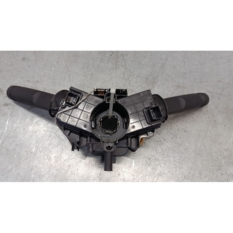 Recambio de mando luces para opel insignia a sports tourer (g09) 2.0 cdti (35) referencia OEM IAM 5KT0132B  