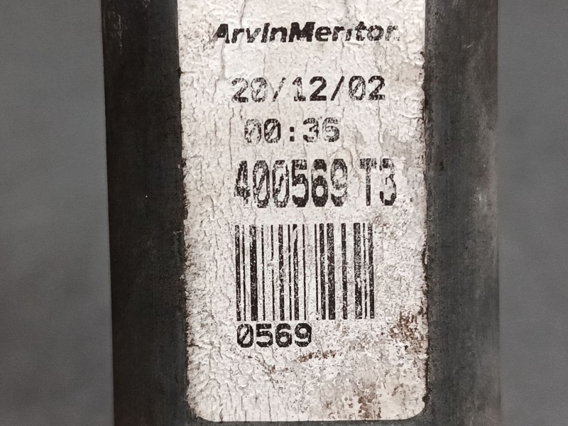 Recambio de motor elevaluna delantero derecho para renault laguna ii (bg0/1_) 1.9 dci (bg08, bg0g) referencia OEM IAM 400569T3  