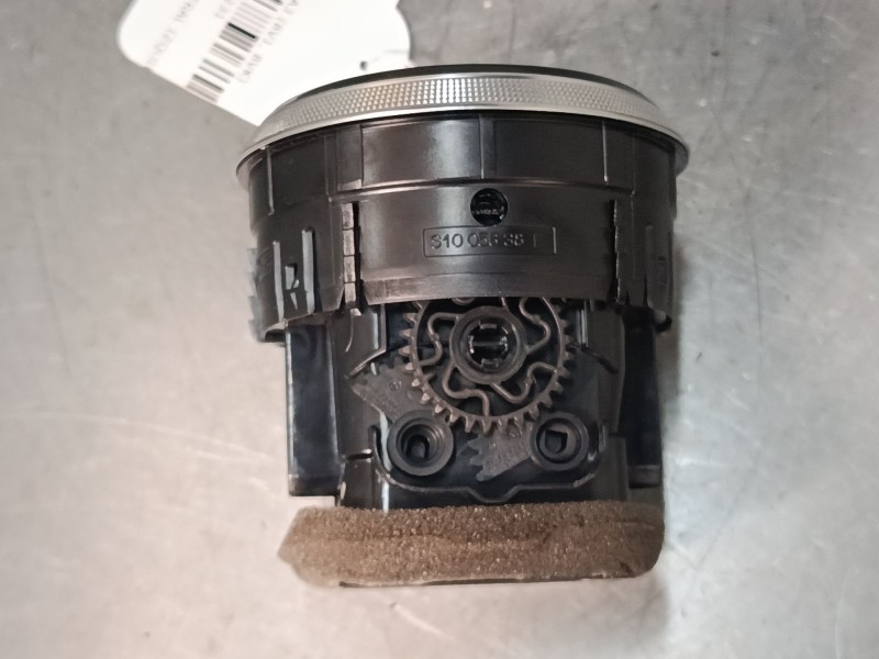 Recambio de aireador central izquierdo para audi a3 (8v1, 8vk) 1.6 tdi referencia OEM IAM   