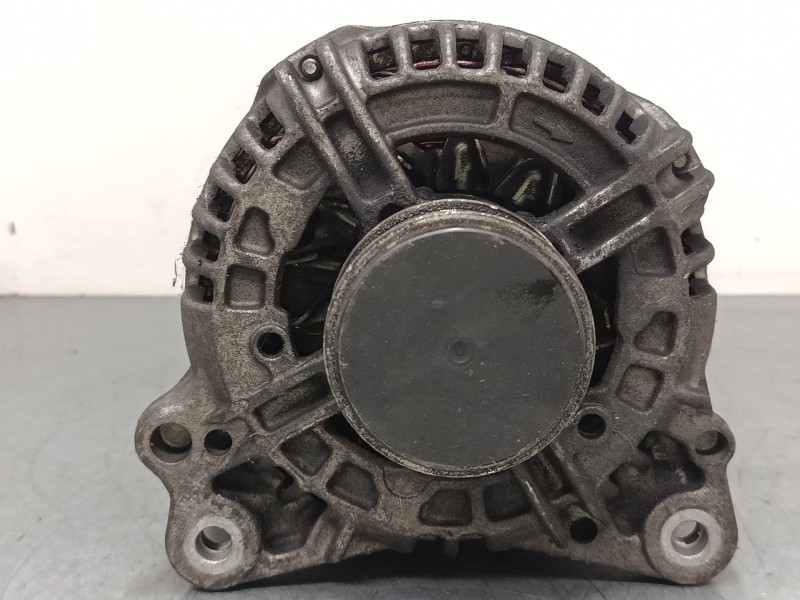 Recambio de alternador para mitsubishi outlander ii (cw_w) 2.0 di-d (cw8w) referencia OEM IAM 06F903023  