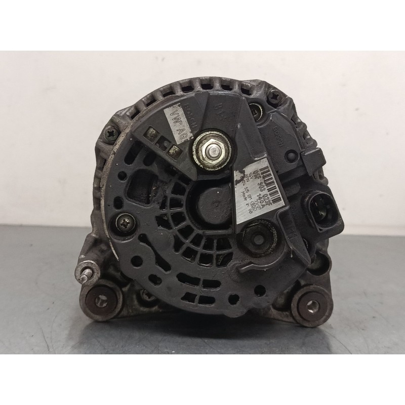 Recambio de alternador para mitsubishi outlander ii (cw_w) 2.0 di-d (cw8w) referencia OEM IAM 06F903023  