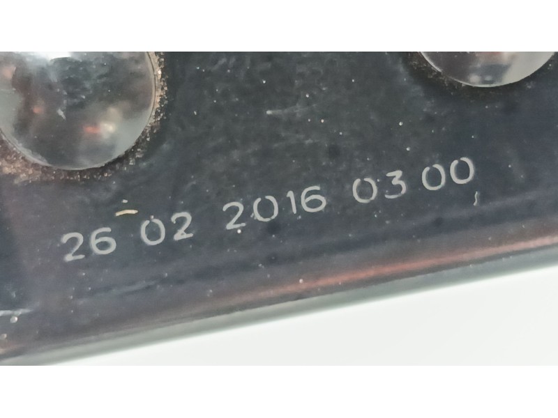 Recambio de gato para audi a3 (8v1, 8vk) 1.6 tdi referencia OEM IAM 8V0011031  