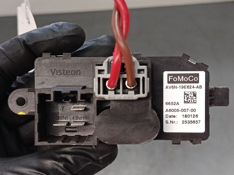 Recambio de resistencia calefaccion para ford focus iii turnier 1.0 ecoboost referencia OEM IAM AV6N19E624AB  