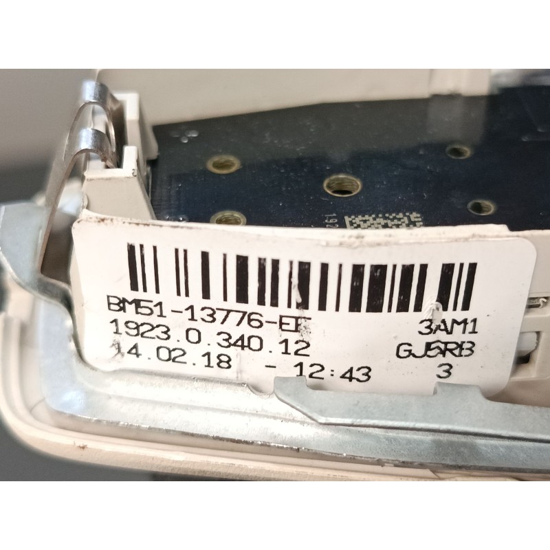 Recambio de luz interior delantera para ford focus iii turnier 1.0 ecoboost referencia OEM IAM BM5113776EC  