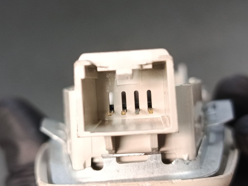 Recambio de luz interior delantera para ford focus iii turnier 1.0 ecoboost referencia OEM IAM BM5113776EC  