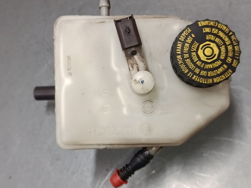 Recambio de bomba freno para peugeot 406 (8b) 1.8 16v referencia OEM IAM   