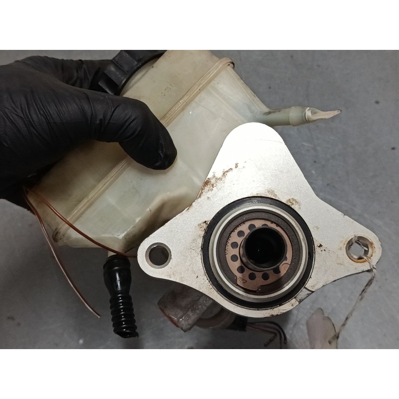Recambio de bomba freno para mercedes-benz clase c (w203) c 200 kompressor (203.042) referencia OEM IAM A2024300002  