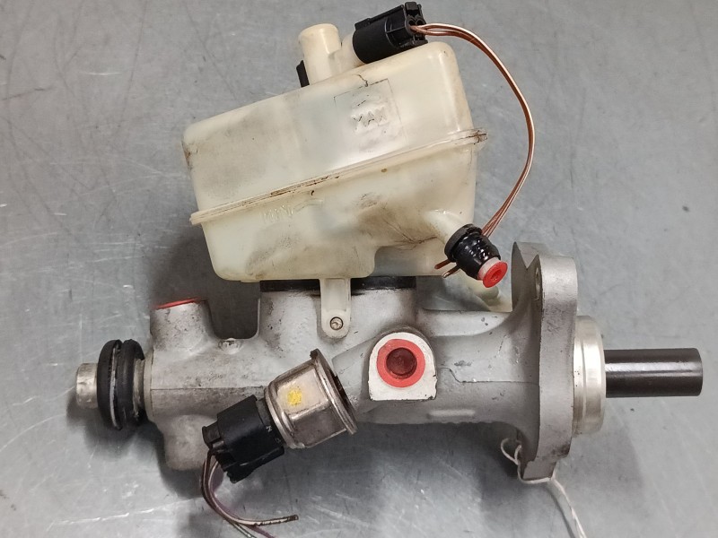 Recambio de bomba freno para mercedes-benz clase c (w203) c 200 kompressor (203.042) referencia OEM IAM A2024300002  