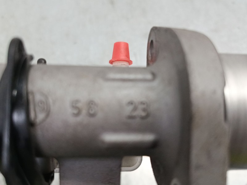 Recambio de bomba freno para renault clio iii (br0/1, cr0/1) 1.2 16v (br02, br0j, br11, cr02, cr0j, cr11) referencia OEM IAM   