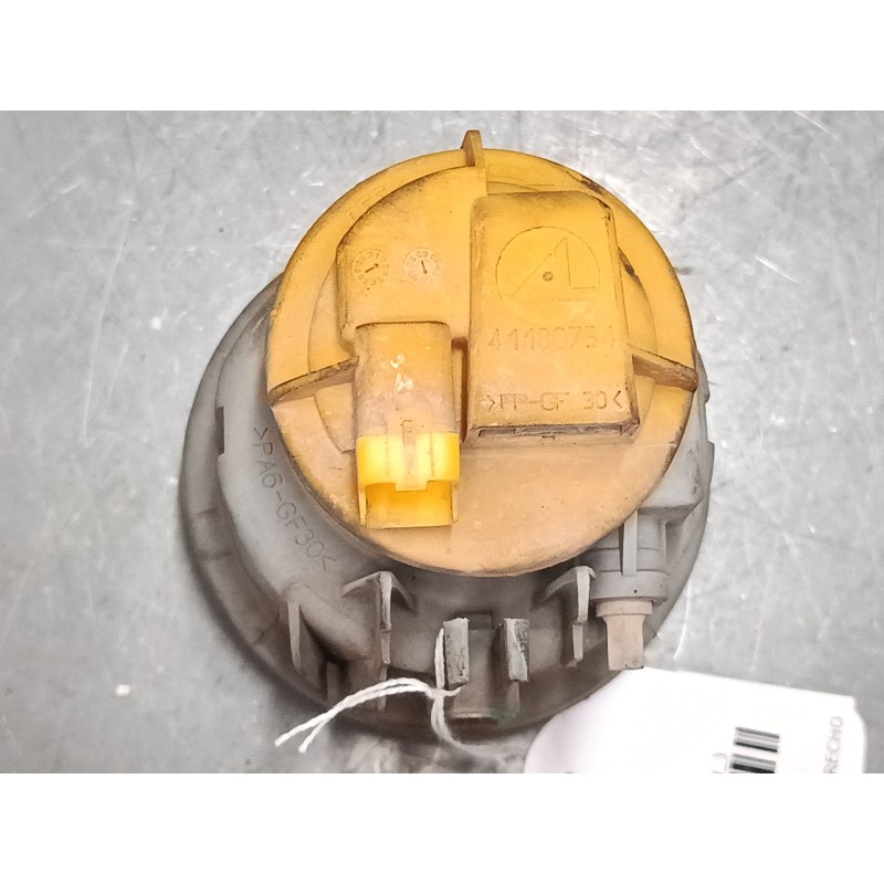 Recambio de faro antiniebla derecho para citroën c3 i (fc_, fn_) 1.4 hdi referencia OEM IAM 9648947780  