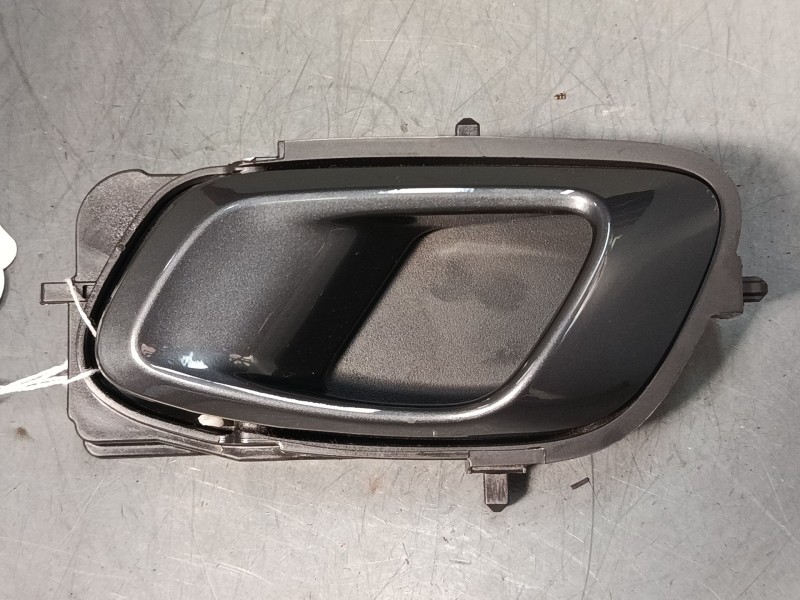 Recambio de maneta interior puerta delantera izquierda para hyundai i20 iii (bc3, bi3) 1.2 1.2 referencia OEM IAM 82610Q0000  