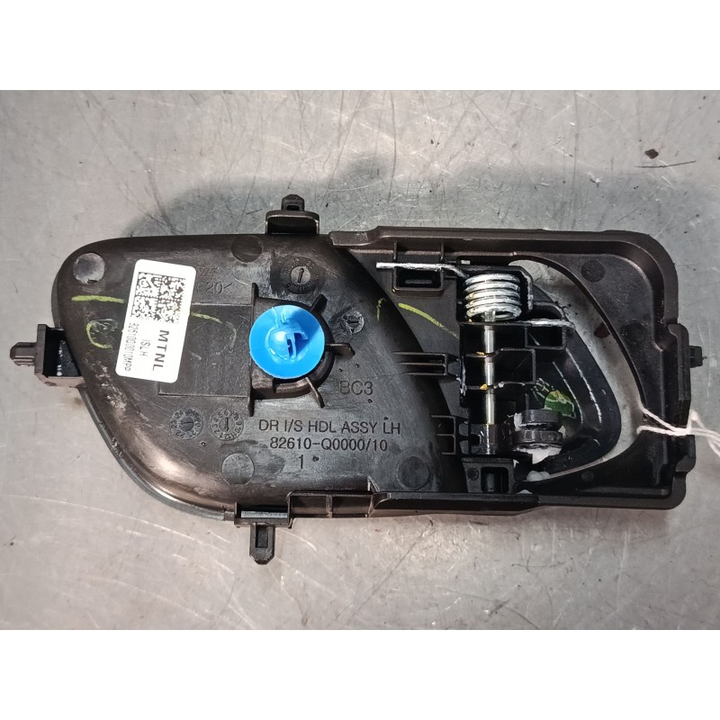 Recambio de maneta interior puerta delantera izquierda para hyundai i20 iii (bc3, bi3) 1.2 1.2 referencia OEM IAM 82610Q0000  