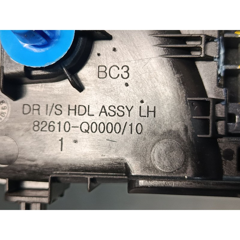 Recambio de maneta interior puerta delantera izquierda para hyundai i20 iii (bc3, bi3) 1.2 1.2 referencia OEM IAM 82610Q0000  
