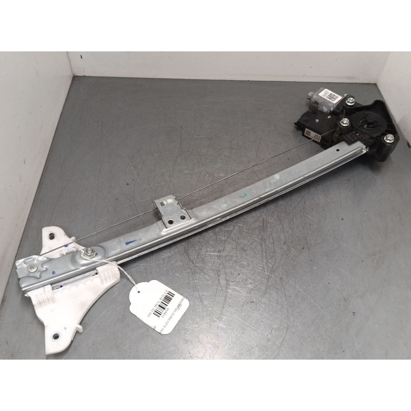Recambio de elevalunas electrico delantero izquierdo para hyundai i20 iii (bc3, bi3) 1.2 1.2 referencia OEM IAM 82450Q0520  