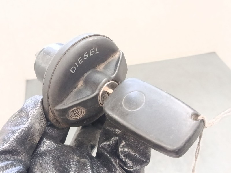 Recambio de tapon combustible para fiat ducato caja/chasis (250_) 120 multijet 2,3 d referencia OEM IAM   