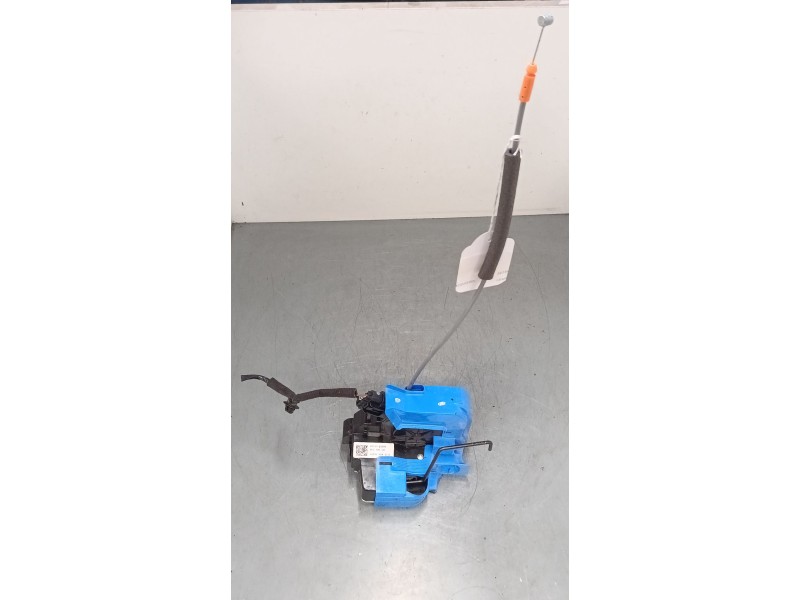 Recambio de cerradura puerta delantera izquierda para hyundai i20 iii (bc3, bi3) 1.2 1.2 referencia OEM IAM 81310Q0000  