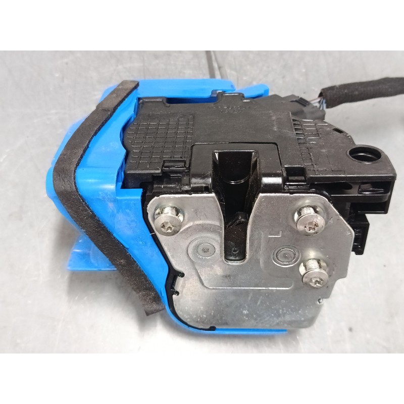 Recambio de cerradura puerta delantera izquierda para hyundai i20 iii (bc3, bi3) 1.2 1.2 referencia OEM IAM 81310Q0000  