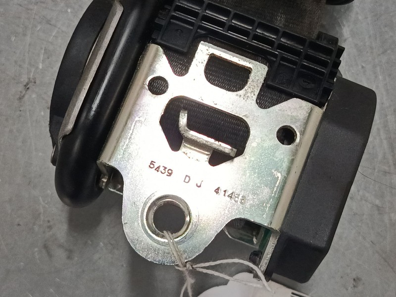 Recambio de cinturon seguridad delantero derecho para audi a4 b6 (8e2) 1.9 tdi referencia OEM IAM 604718400  