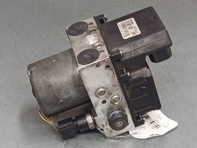 Recambio de abs para audi a4 b6 (8e2) 1.9 tdi referencia OEM IAM 0265225048  