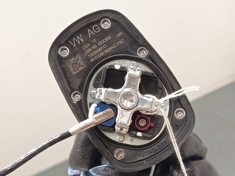 Recambio de antena para audi a3 (8v1, 8vk) 1.6 tdi referencia OEM IAM 10349610  