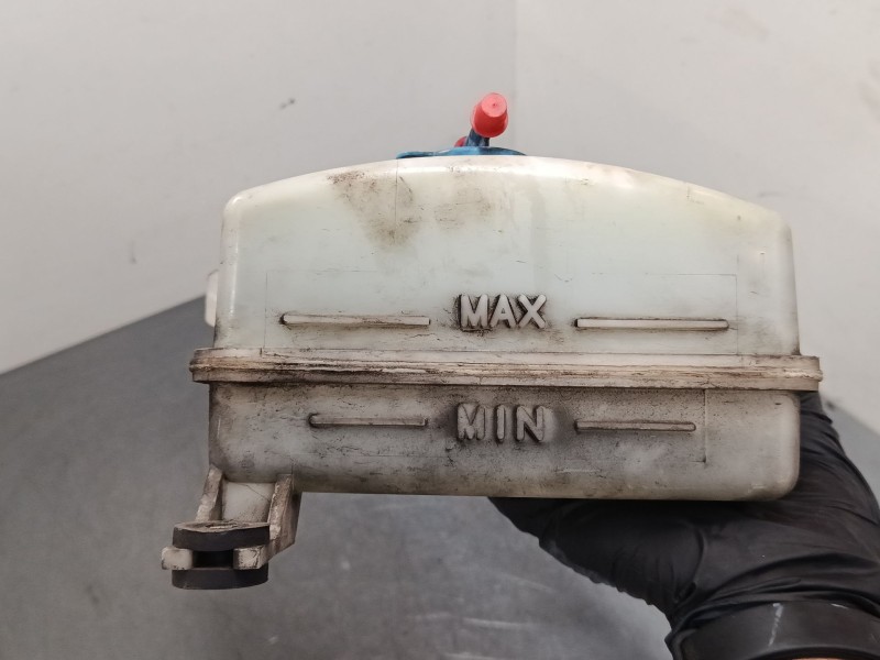 Recambio de botella expansion para kia carens iii monospace (un) 2.0 crdi 140 referencia OEM IAM   