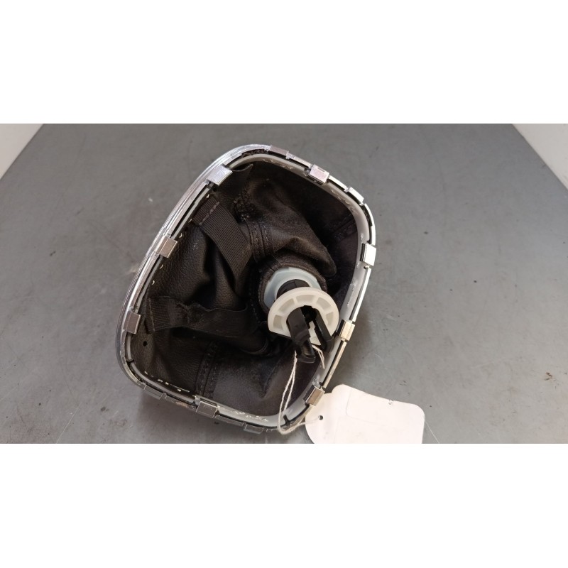 Recambio de pomo palanca cambio para opel corsa e (x15) 1.4 (08, 68) referencia OEM IAM   