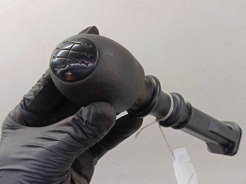 Recambio de pomo palanca cambio para opel vivaro a furgoneta (x83) 1.9 dti (f7) referencia OEM IAM   