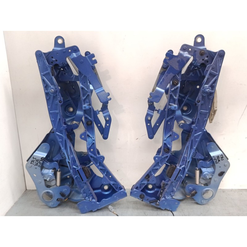 Recambio de porton trasero para renault megane cc (ez0/1_) 1.2 tce (ez16) referencia OEM IAM 901004827R  