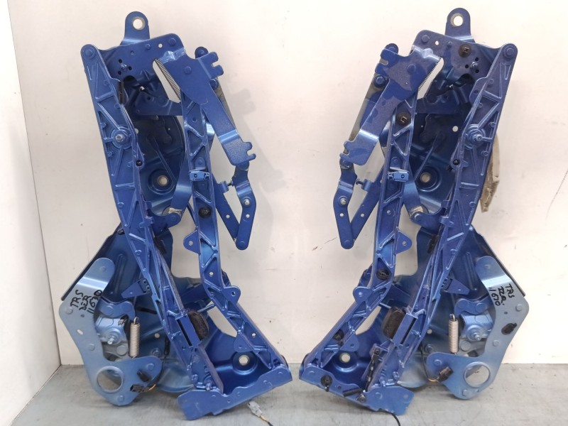 Recambio de porton trasero para renault megane cc (ez0/1_) 1.2 tce (ez16) referencia OEM IAM 901004827R  