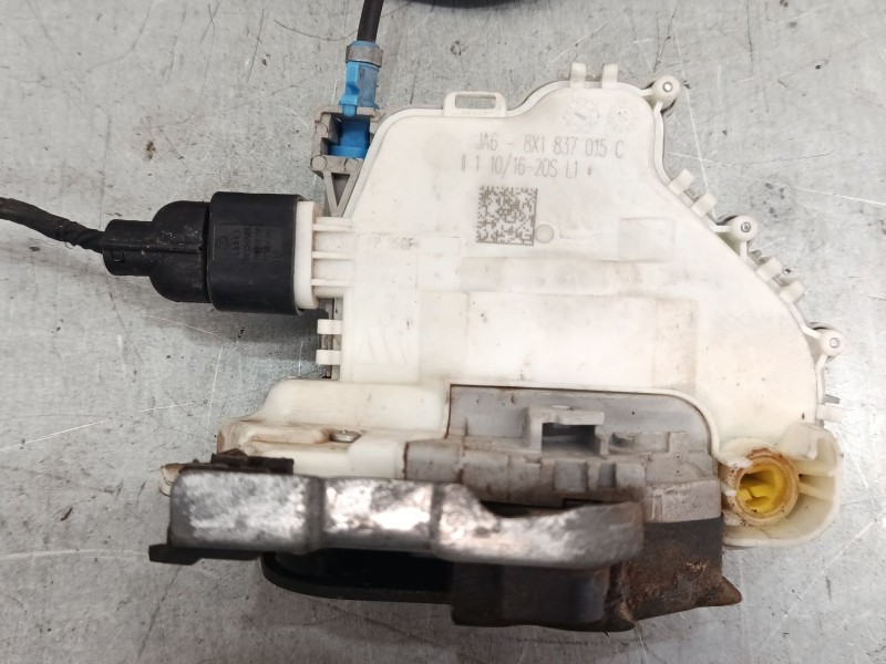 Recambio de cerradura puerta delantera izquierda para audi a3 (8v1, 8vk) 1.6 tdi referencia OEM IAM 8X1837015  