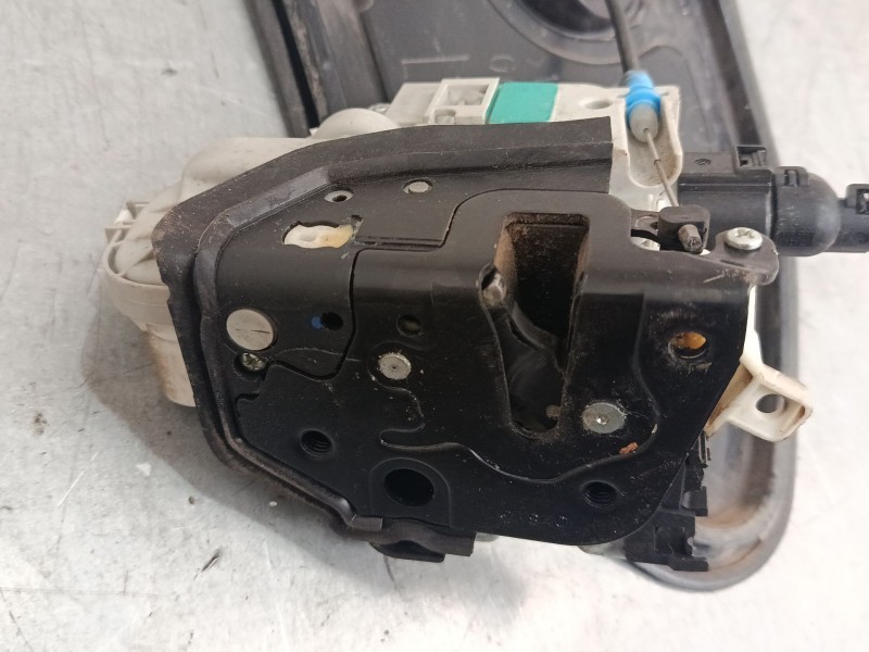 Recambio de cerradura puerta delantera izquierda para audi a3 (8v1, 8vk) 1.6 tdi referencia OEM IAM 8X1837015  