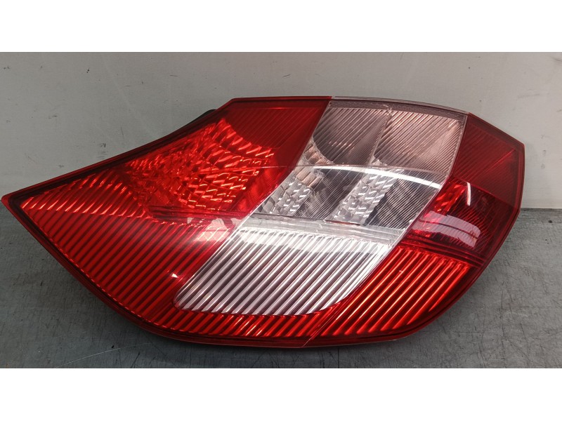 Recambio de piloto trasero izquierdo para renault scénic ii (jm0/1_) 1.5 dci (jm02, jm13) referencia OEM IAM 2SK008659  