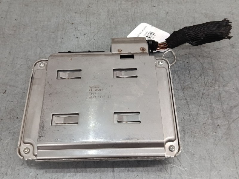 Recambio de centralita motor uce para audi a4 b6 (8e2) 1.9 tdi referencia OEM IAM 8E0907411  