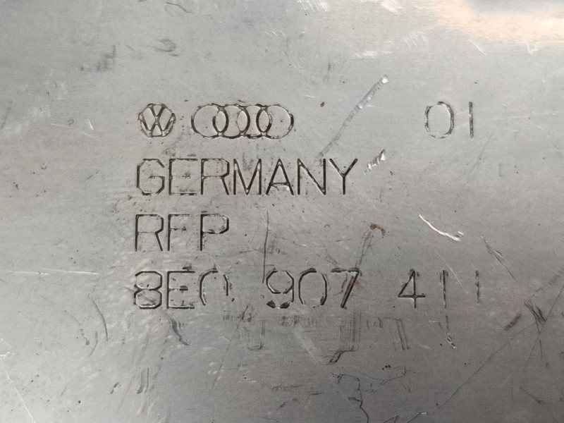 Recambio de centralita motor uce para audi a4 b6 (8e2) 1.9 tdi referencia OEM IAM 8E0907411  