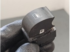 Recambio de mando elevalunas trasero derecho para audi a4 b6 (8e2) 1.9 tdi referencia OEM IAM   